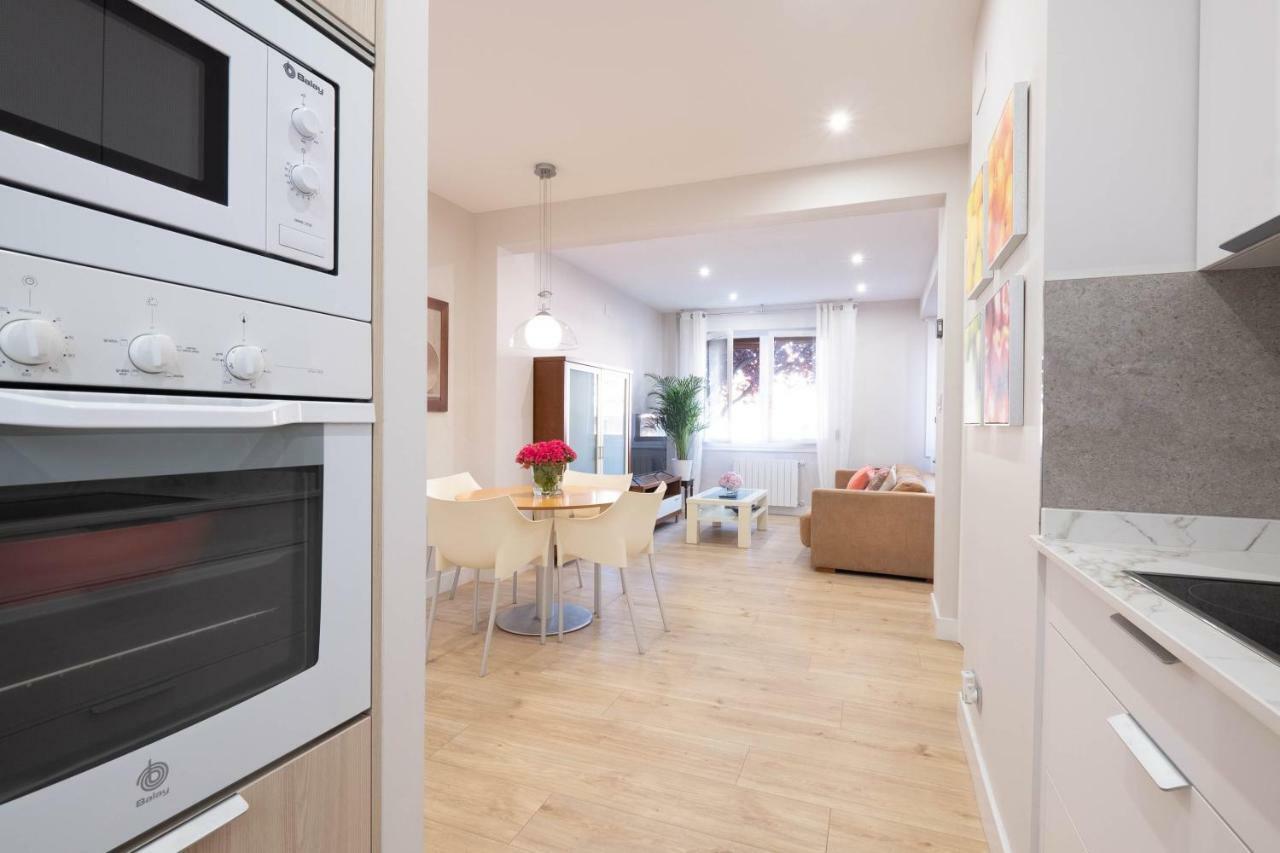 Apartamento Tiboli Con Parking Gratuito بلباو المظهر الخارجي الصورة